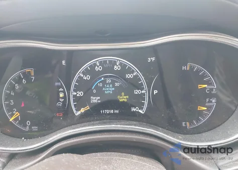 2018 Jeep Grand Cherokee Overland 4X4 z USA, uszkodzony, nr VIN 1C4RJFCG9JC453601